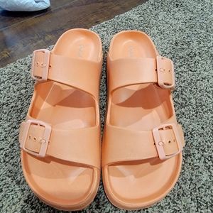 Qupid sandals
